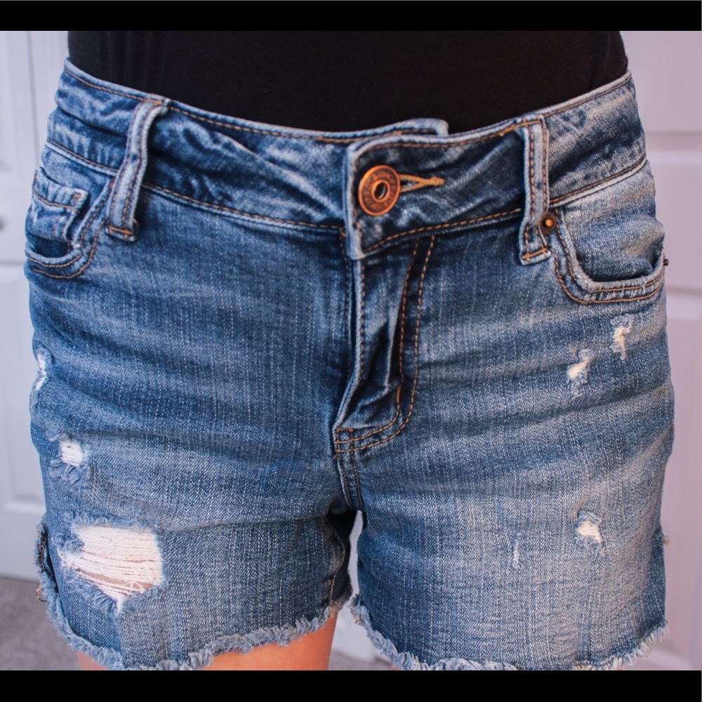 ✨Thrifted Jean shorts✨